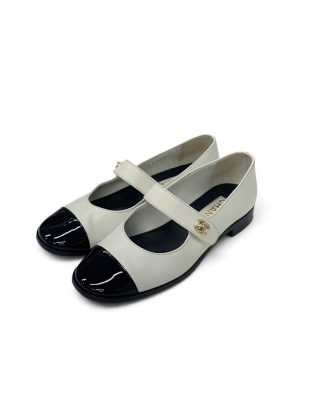 Chanel Flat Shoes White Black Gold CC Logo Mary Jane Turnlock